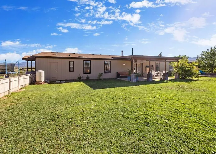 Holiday home Natural Healing Oasis With Organic Veggie Gardens