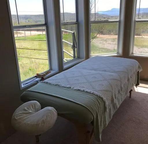 Natural Healing Oasis With Organic Veggie Gardens Holiday home